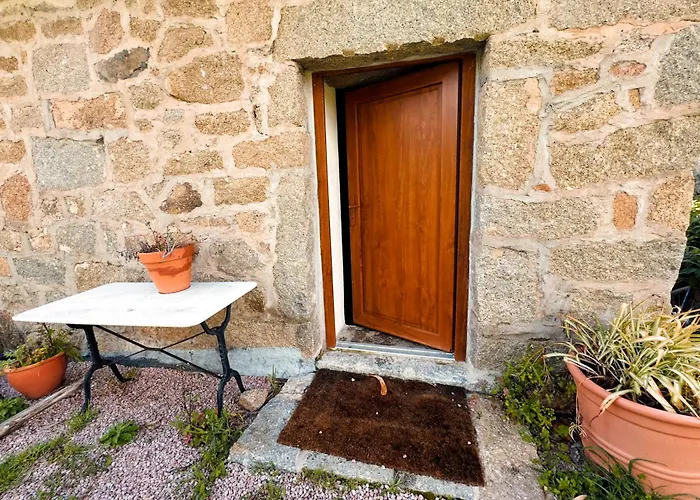 Authentique Casellu En Pierre A Avec Vue Sur La *